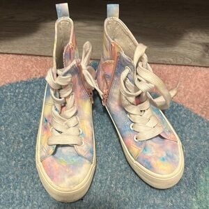 Colorful Tie-Dye High-Top Sneakers